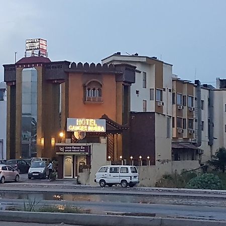 Hotel Ganges Rivera Haridwār Buitenkant foto