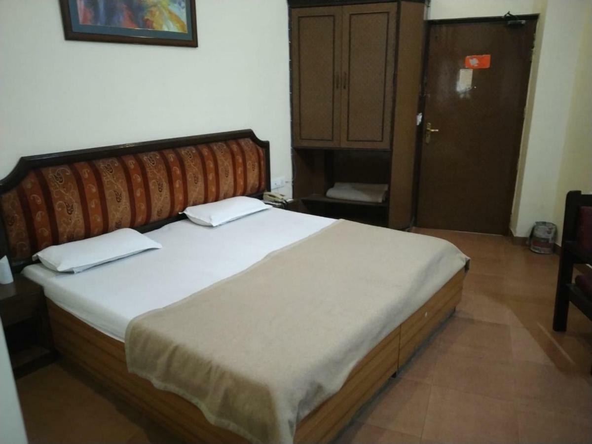 Hotel Ganges Rivera Haridwār Buitenkant foto